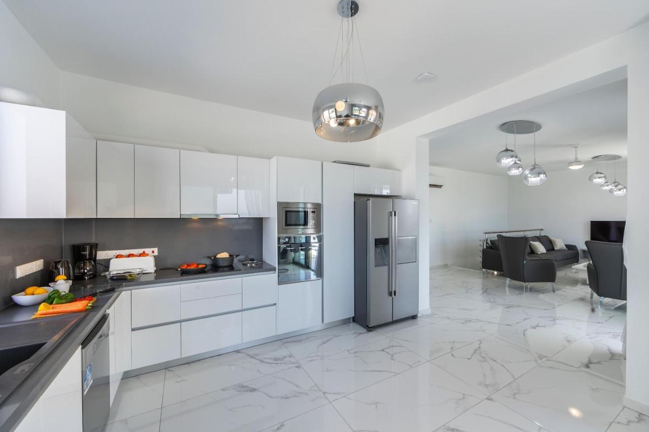 Villa Pleiades Paphos Luaran gambar