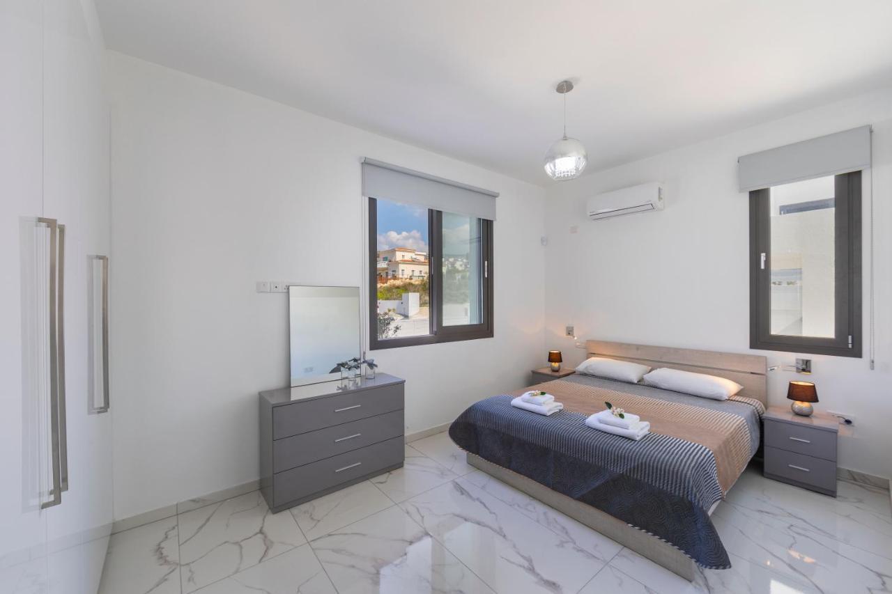 Villa Pleiades Paphos Luaran gambar