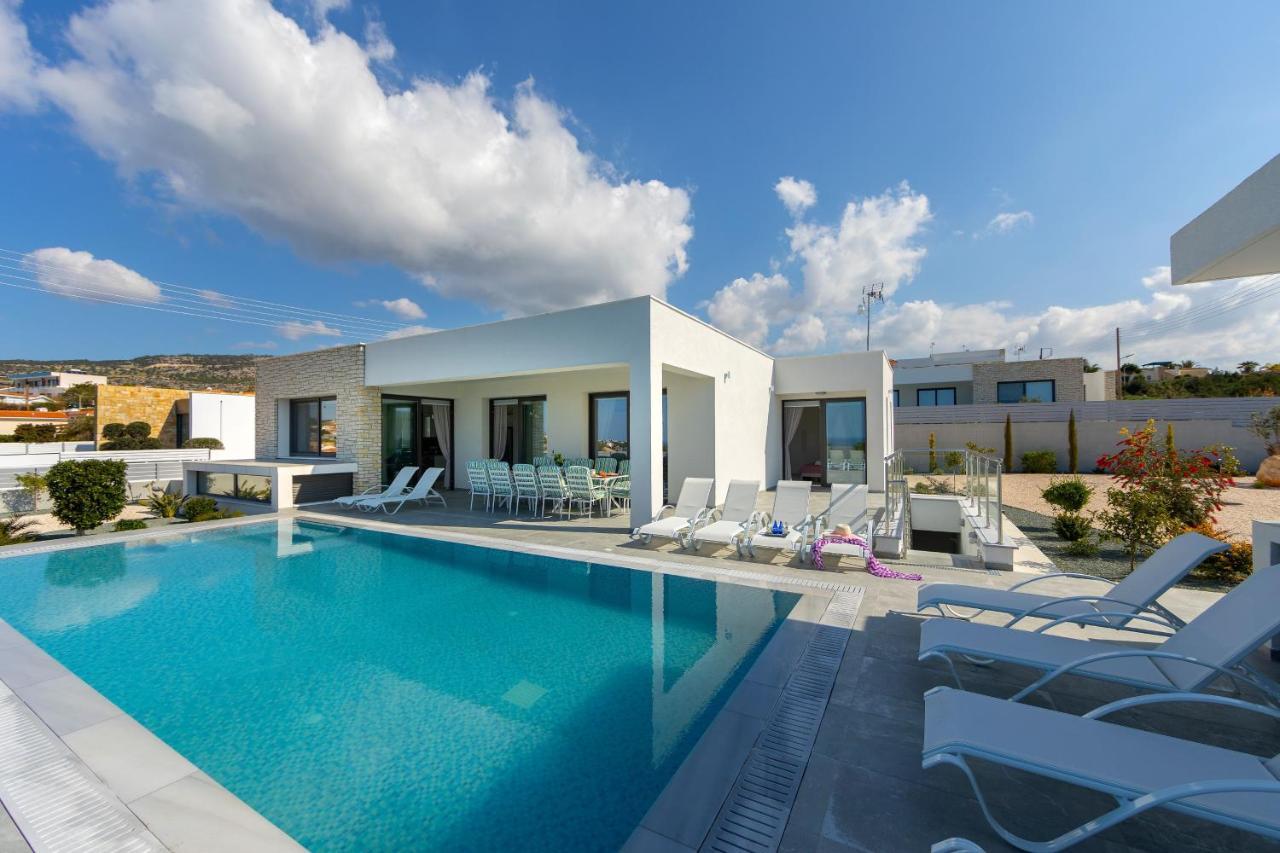 Villa Pleiades Paphos Luaran gambar